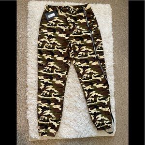 PLT camo cargo pants ***BRAND NEW***